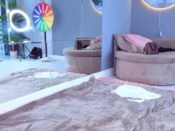SpoilM3Mor3  live sex cam