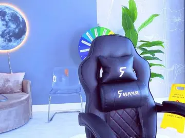 SpoilM3Mor3  live sex cam