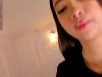 ValeriaVelvet  live sex cam