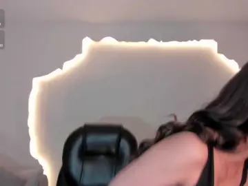 ValeriaVelvet  live sex cam