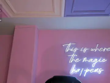 ValeriaVelvet  live sex cam