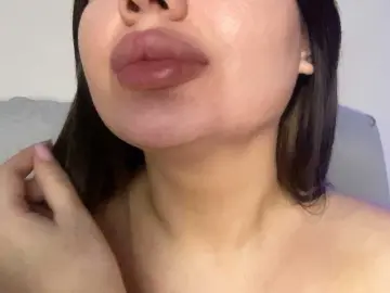 VikaSpace  live sex cam