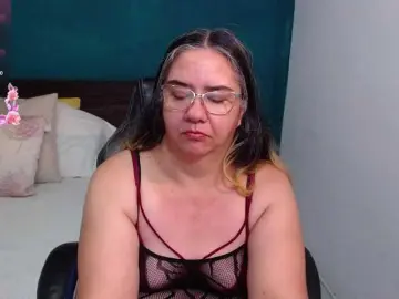 Scarlett-dubois  live sex cam