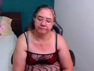 Scarlett-dubois  live sex cam