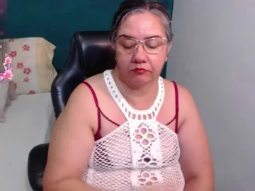 Scarlett-dubois  live sex cam