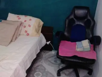 Scarlett-dubois  live sex cam