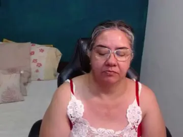 Scarlett-dubois  live sex cam