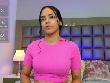 AdaraBell  live sex cam