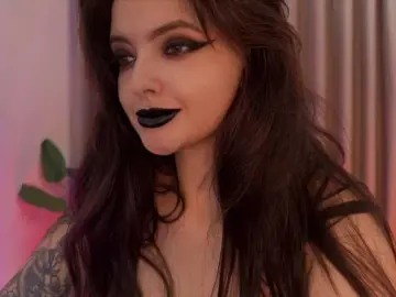 Crystalnova  live sex cam