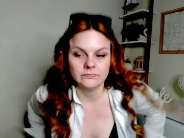 GingerKiss  live sex cam