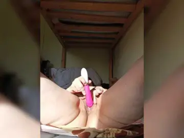 Igarigo595  live sex cam