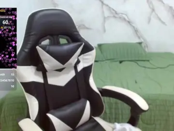 Madyshot88  live sex cam