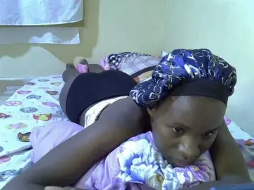 Sexxy-maya1  live sex cam