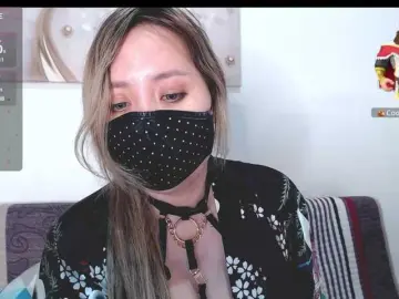 Sweet-ari  live sex cam