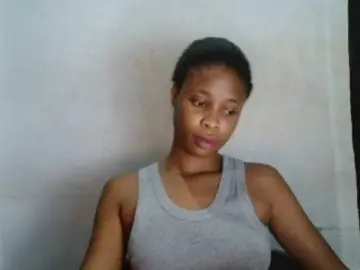 Creamyjuice  live sex cam