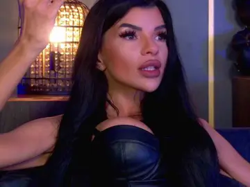 EleniaDevons  live sex cam