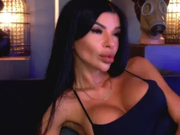 EleniaDevons  live sex cam