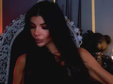 EleniaDevons  live sex cam