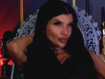 EleniaDevons  live sex cam