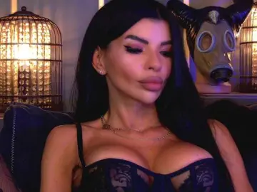 EleniaDevons  live sex cam