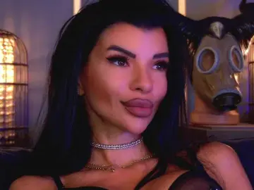 EleniaDevons  live sex cam