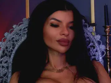 EleniaDevons  live sex cam