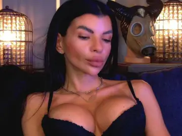 EleniaDevons  live sex cam