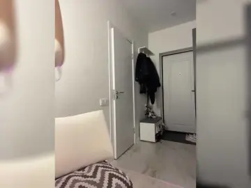 Sofa-crysta  live sex cam