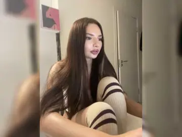 Sofa-crysta  live sex cam