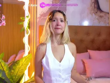 Sofiapalmer-tay  live sex cam