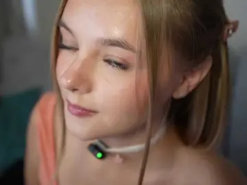 Tenderpassion  live sex cam