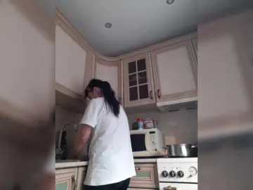 Zlykaa  live sex cam