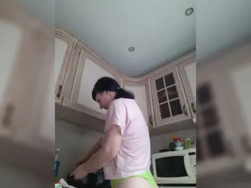 Zlykaa  live sex cam