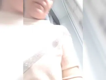 Zlykaa  live sex cam
