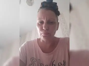 Zlykaa  live sex cam