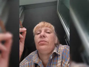 Zlykaa  live sex cam