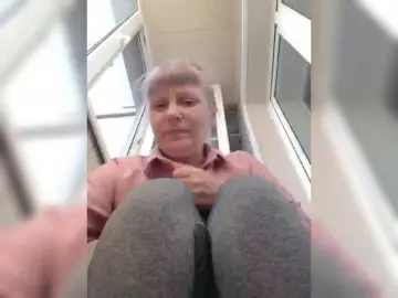 Zlykaa  live sex cam
