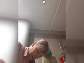 Zlykaa  live sex cam