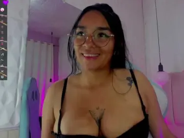 Cloe-maisonn  live sex cam