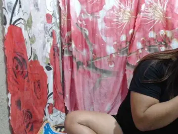 Kate302  live sex cam