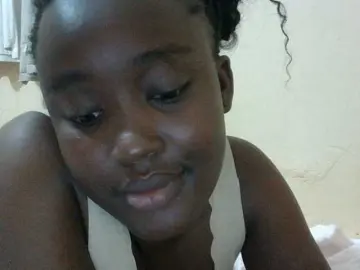 Sexxymia  live sex cam