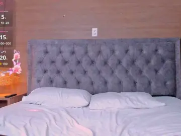 Victoria-01  live sex cam