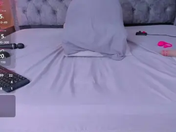 Victoria-01  live sex cam