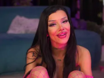 ChicaOra  live sex cam