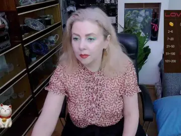 Delicecatmyau  live sex cam