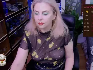 Delicecatmyau  live sex cam