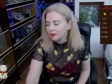 Delicecatmyau  live sex cam
