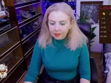 Delicecatmyau  live sex cam