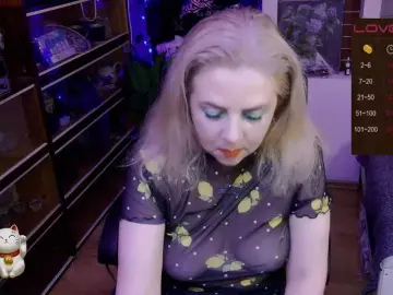 Delicecatmyau  live sex cam