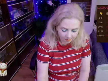 Delicecatmyau  live sex cam